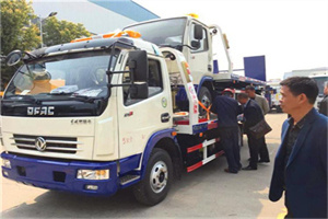 镇赉汽车道路救援拖车价格